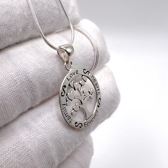 .925 Sterling Family Hearts Love Forever Necklace - Picture 6 of 16